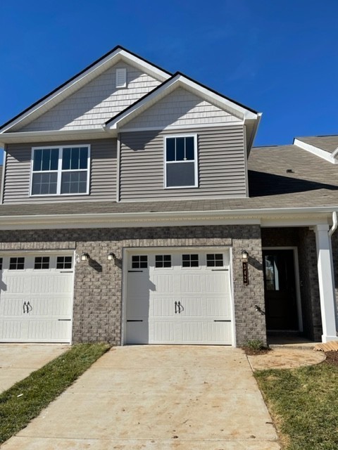 352 Casper Dr