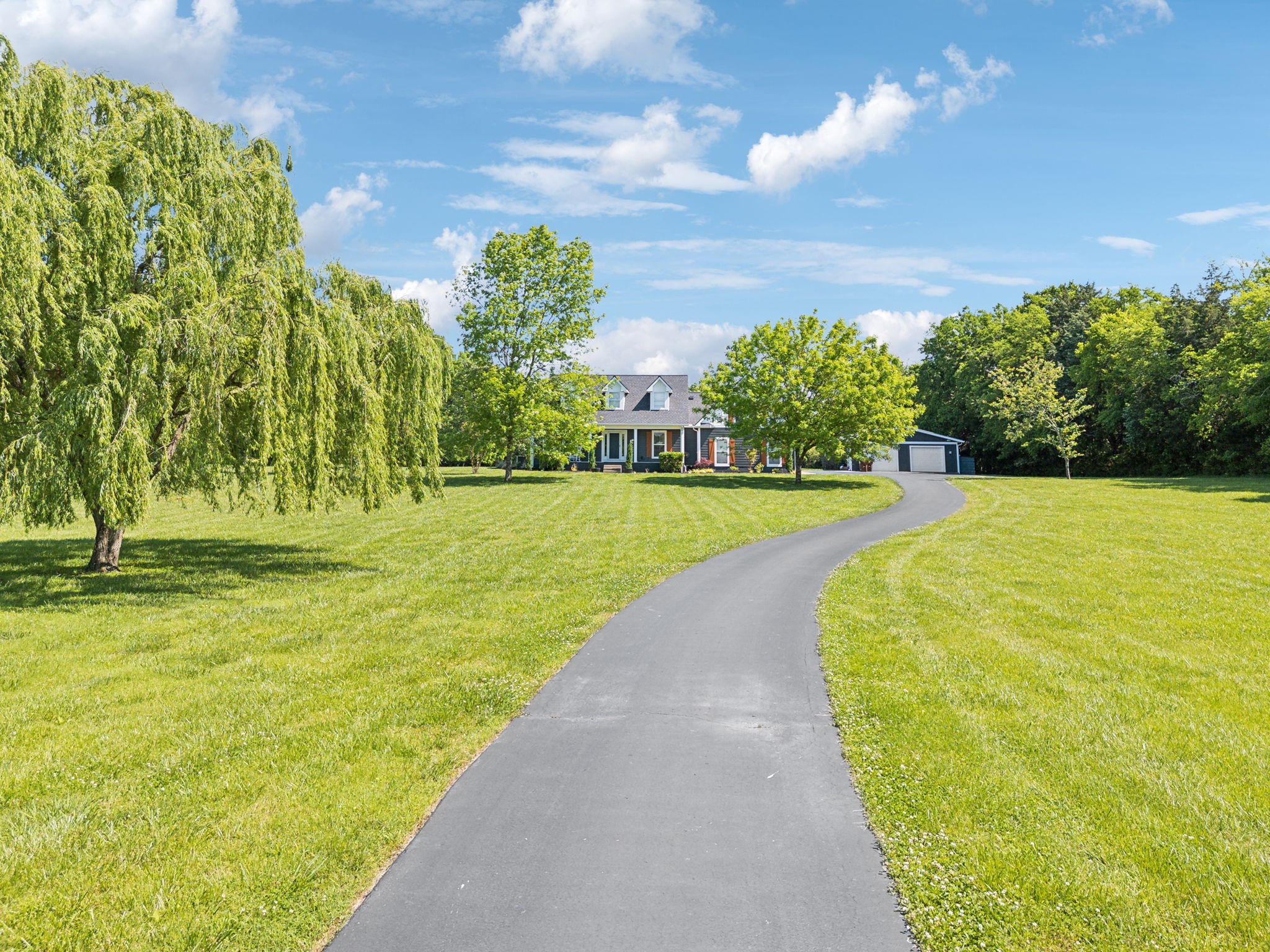 307 Karlee Dr