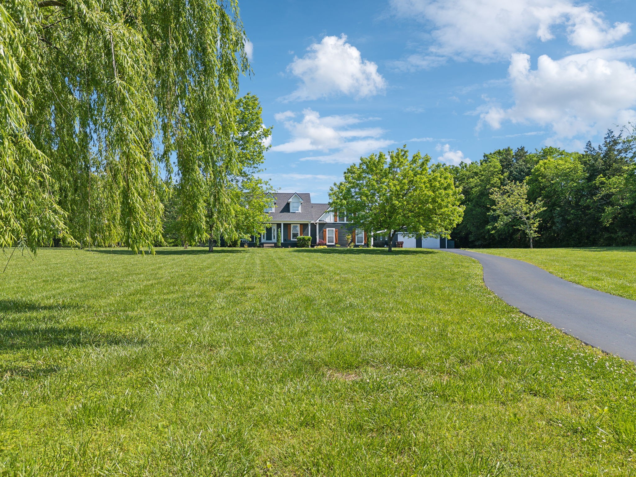 307 Karlee Dr