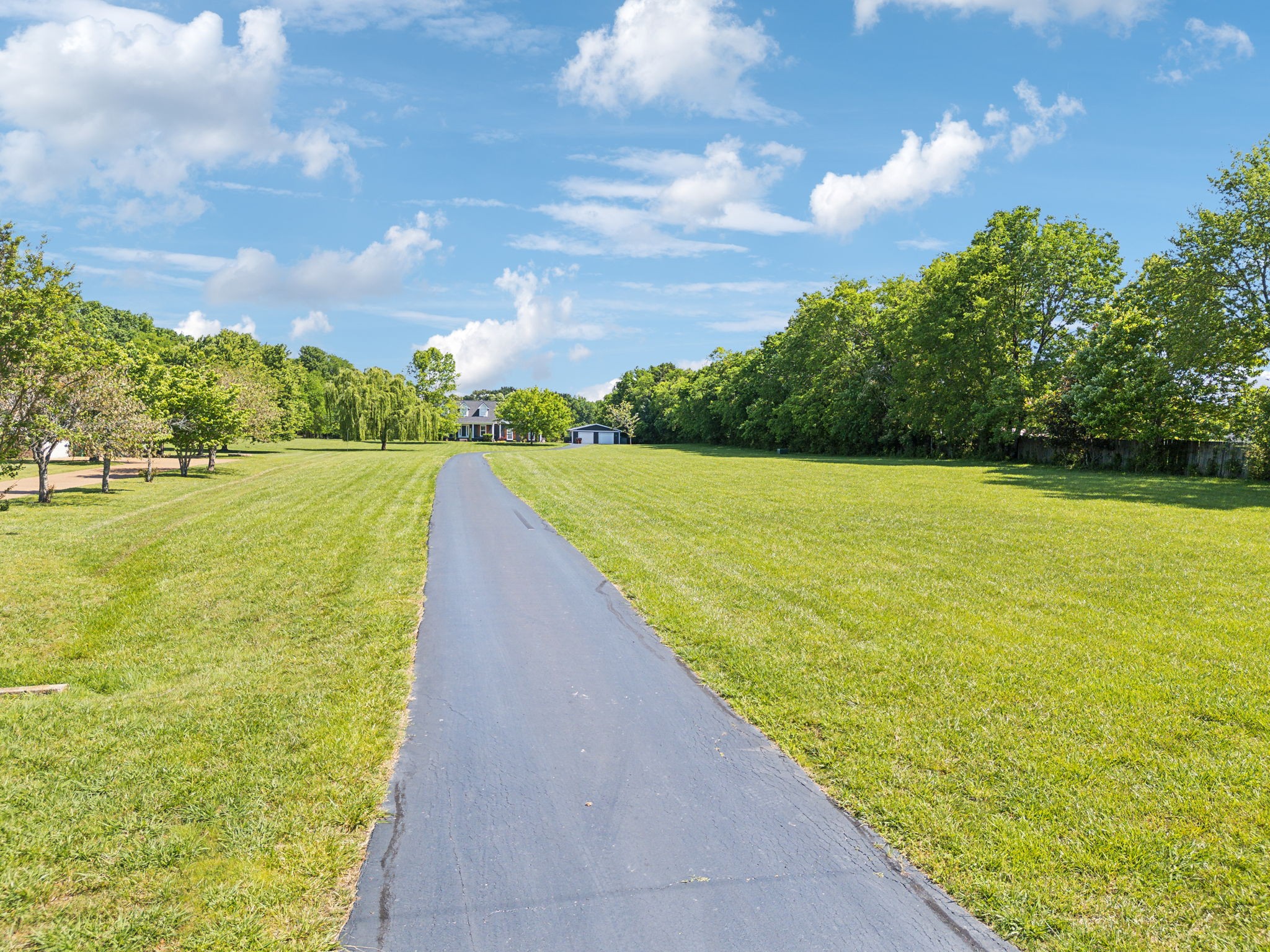 307 Karlee Dr