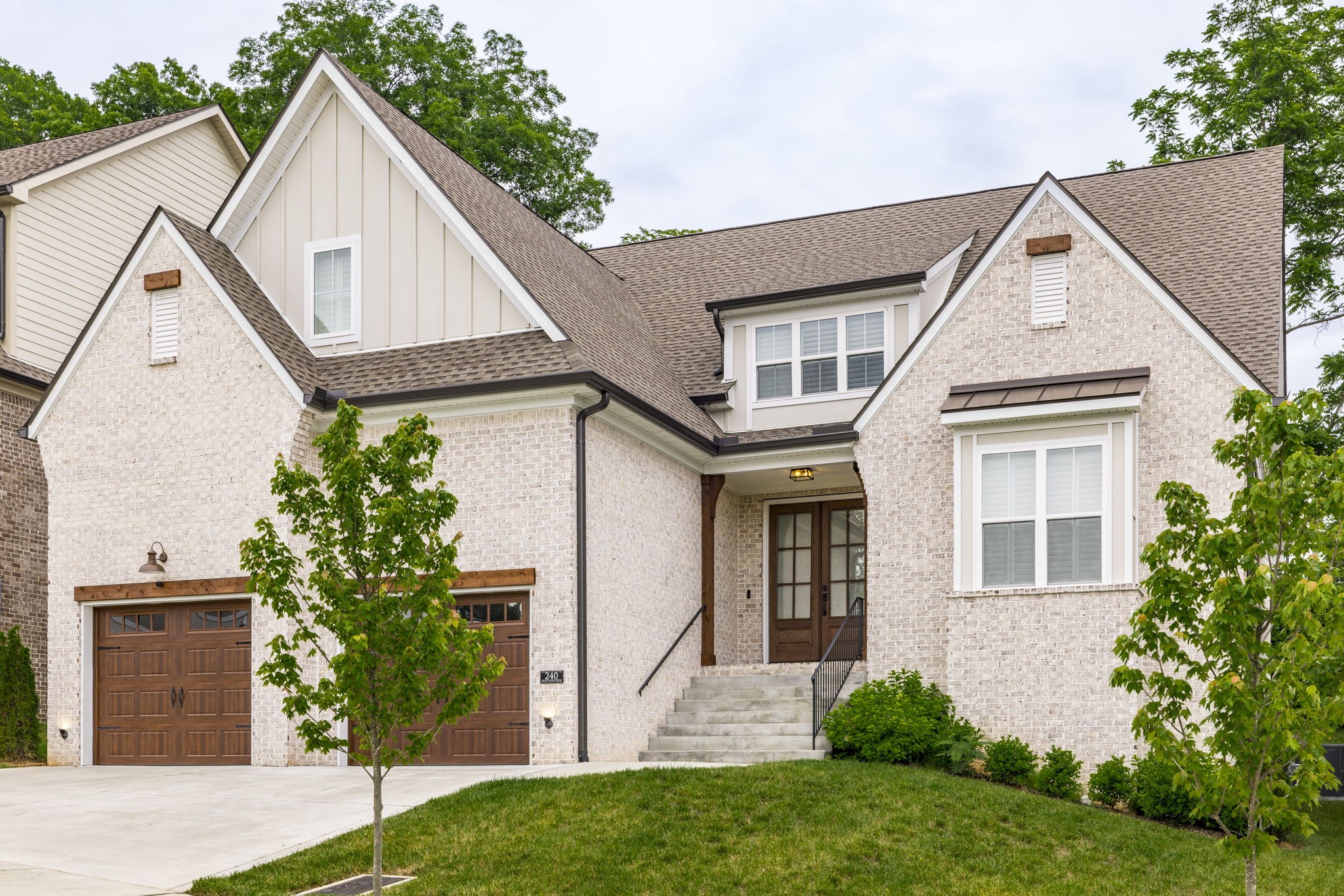 240 Valley Bend Dr