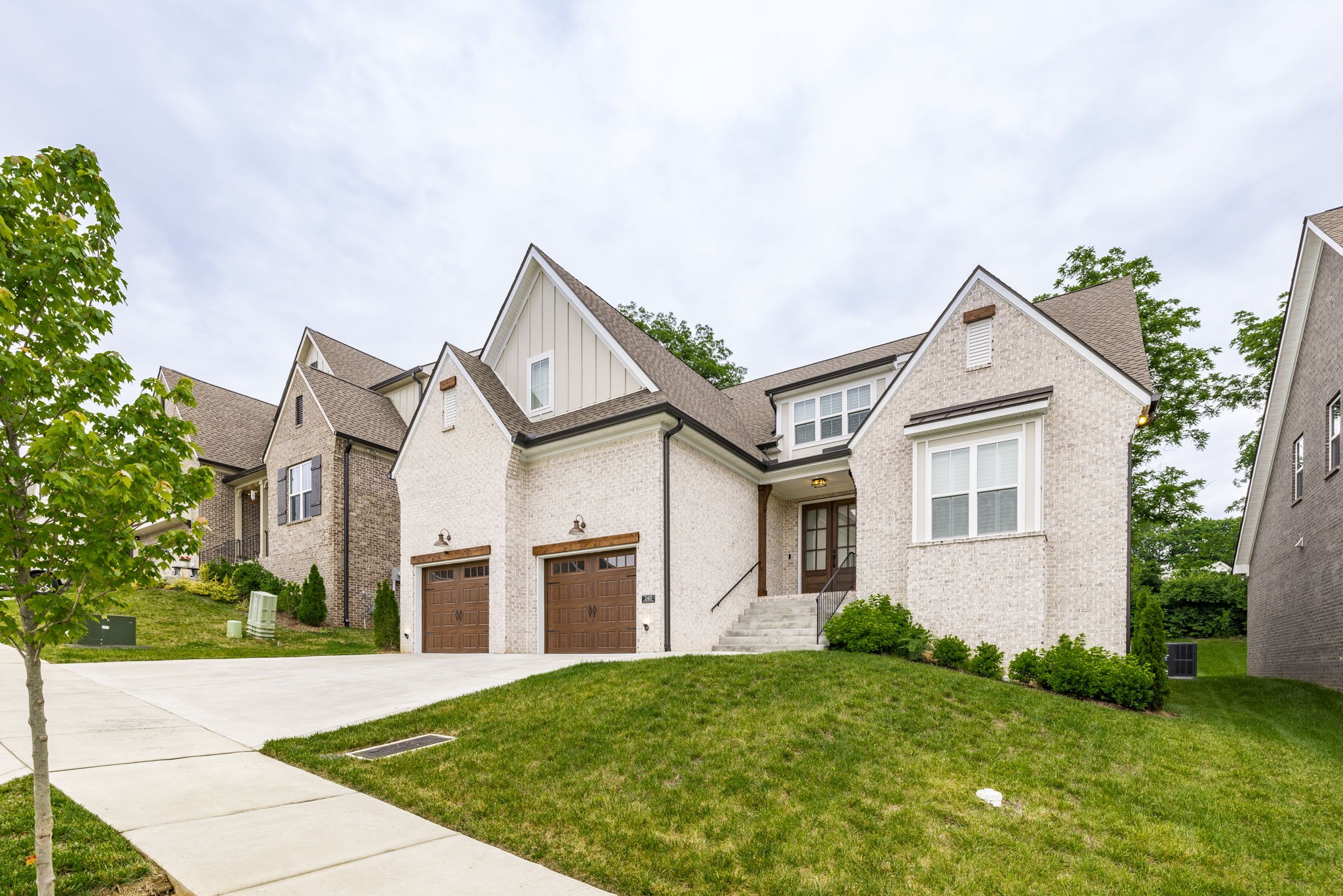 240 Valley Bend Dr