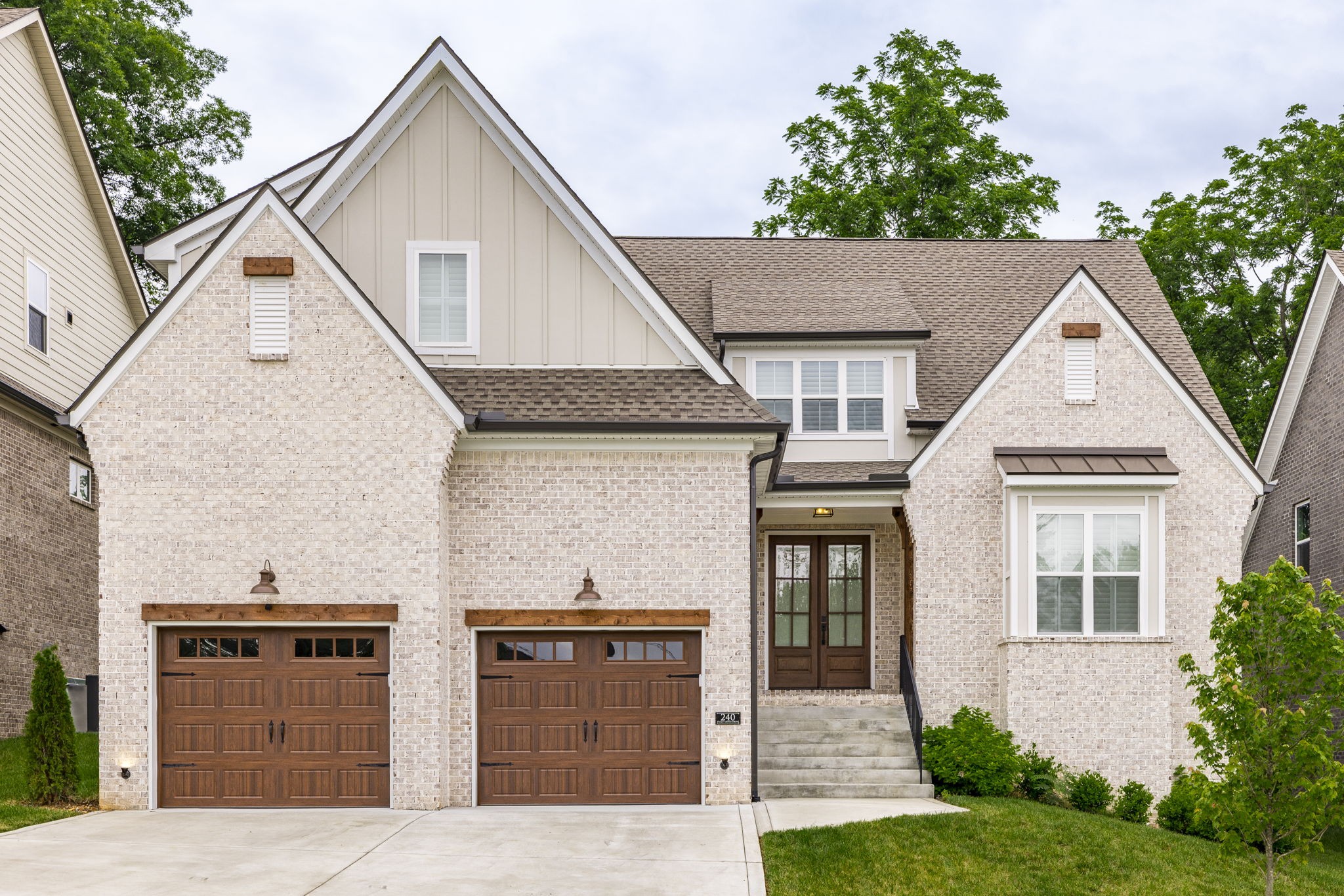 240 Valley Bend Dr