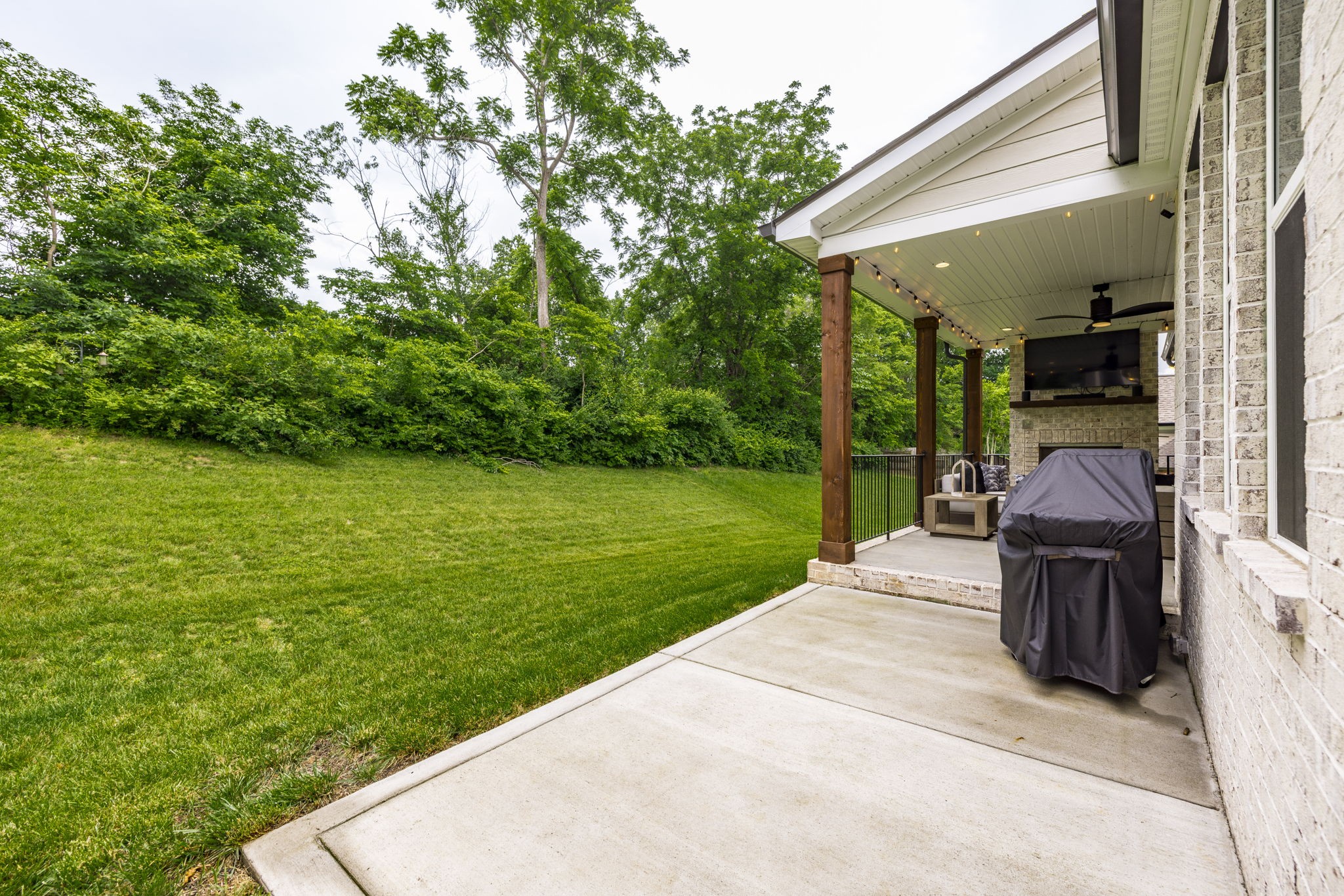 240 Valley Bend Dr