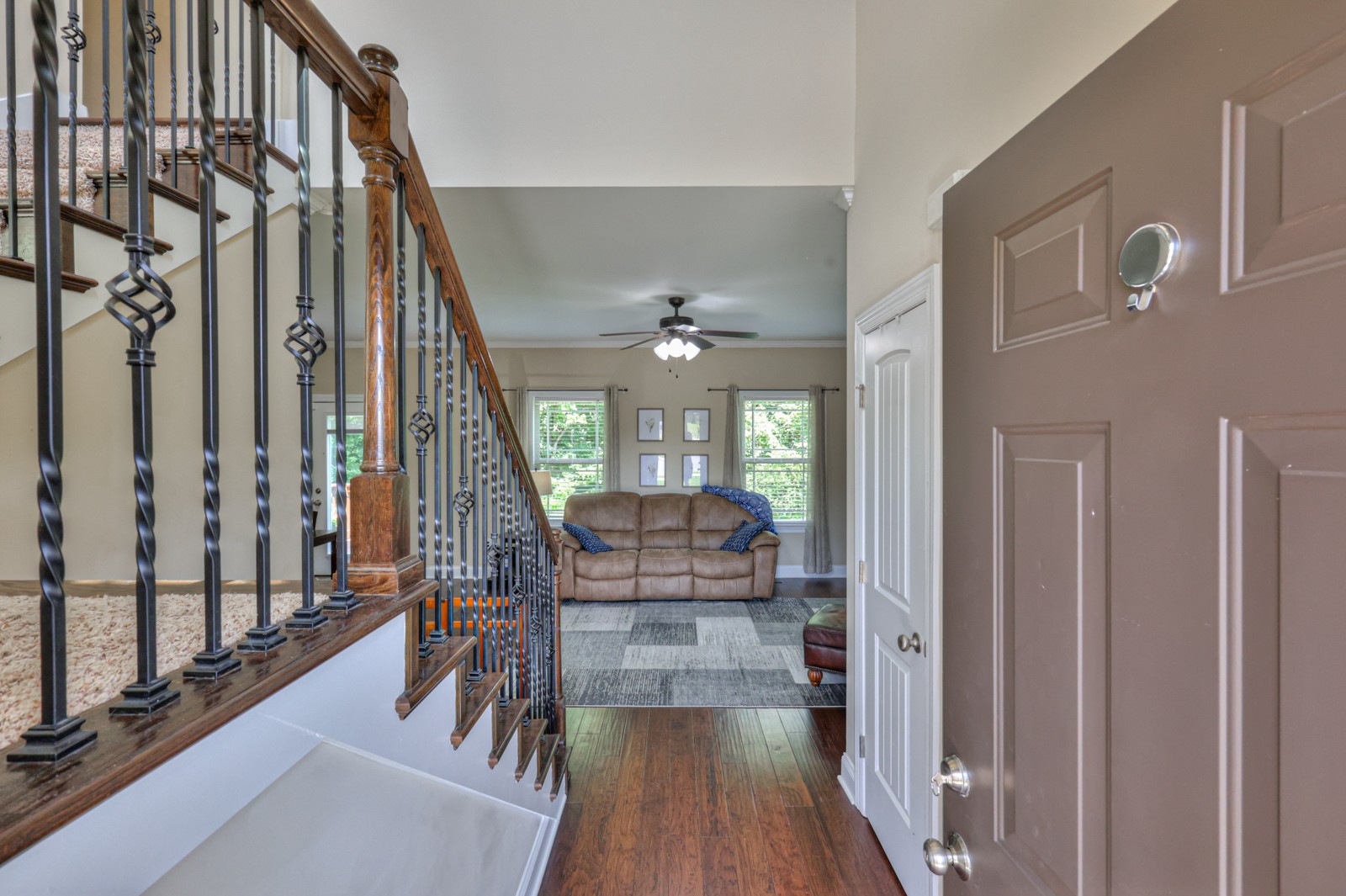 819 Tanager Pl