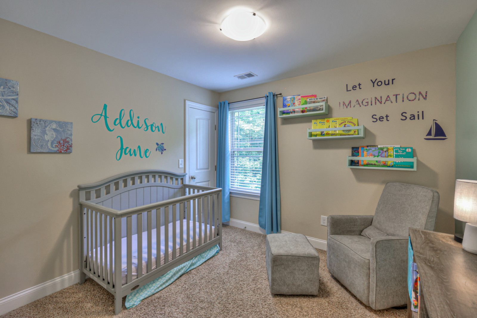 819 Tanager Pl