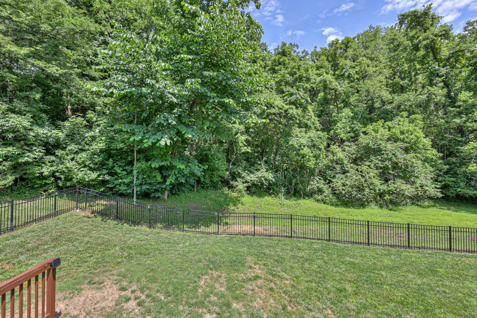 819 Tanager Pl