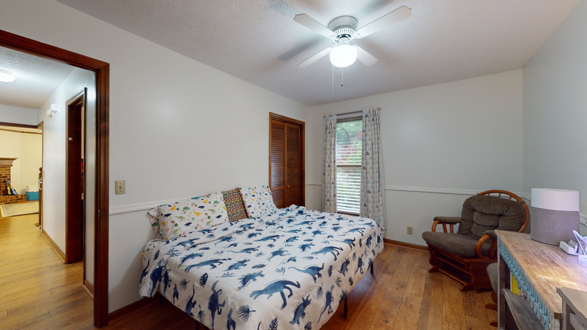 733 Albany Dr