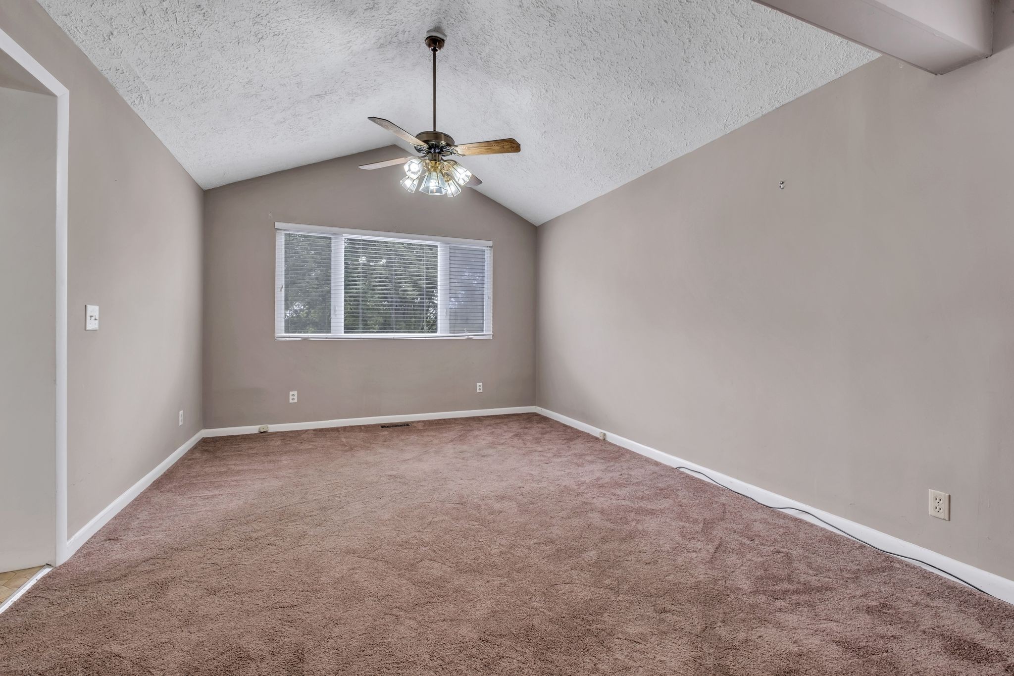 856 Norwalk Dr