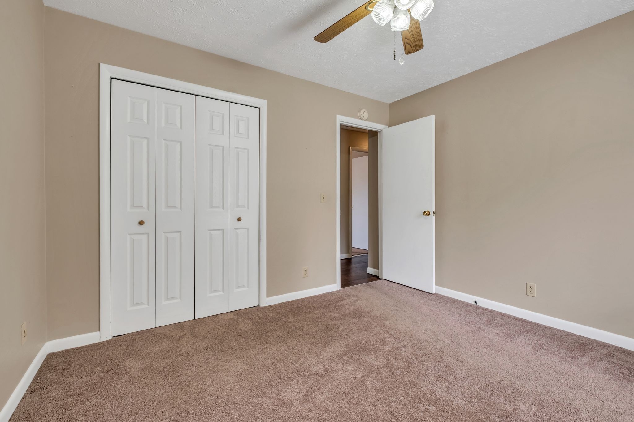 856 Norwalk Dr