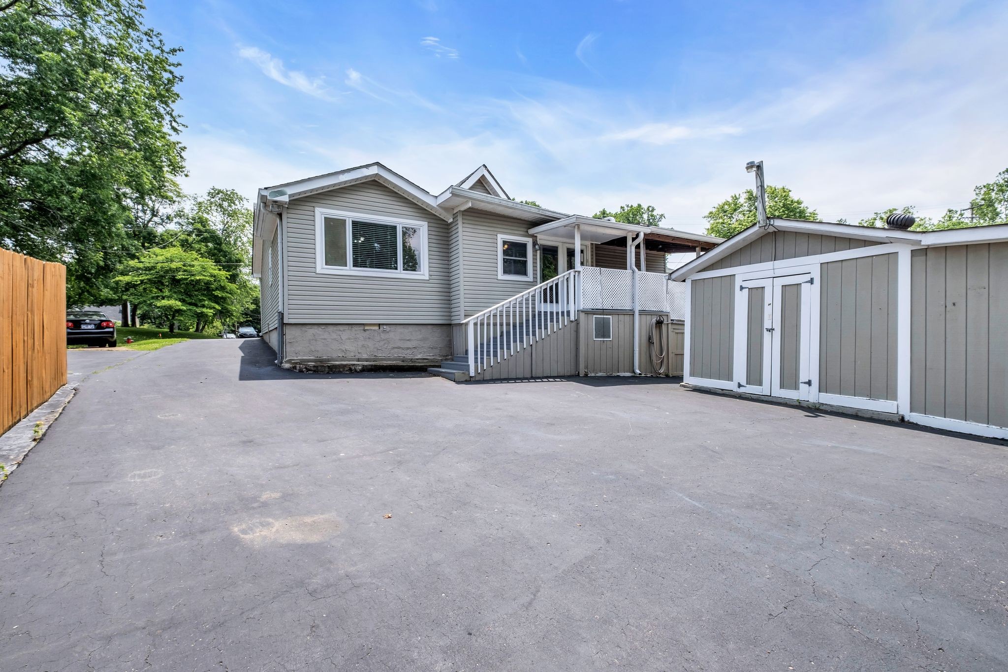 856 Norwalk Dr
