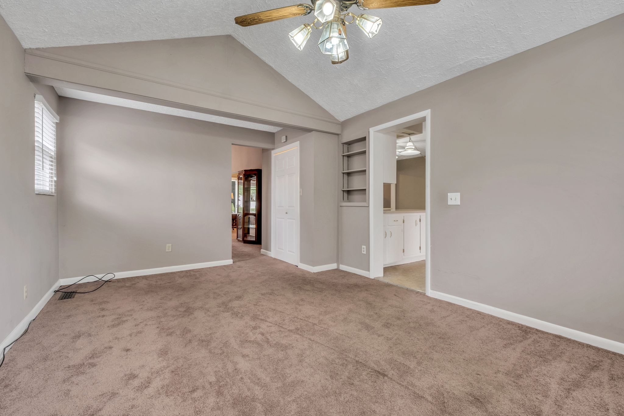 856 Norwalk Dr