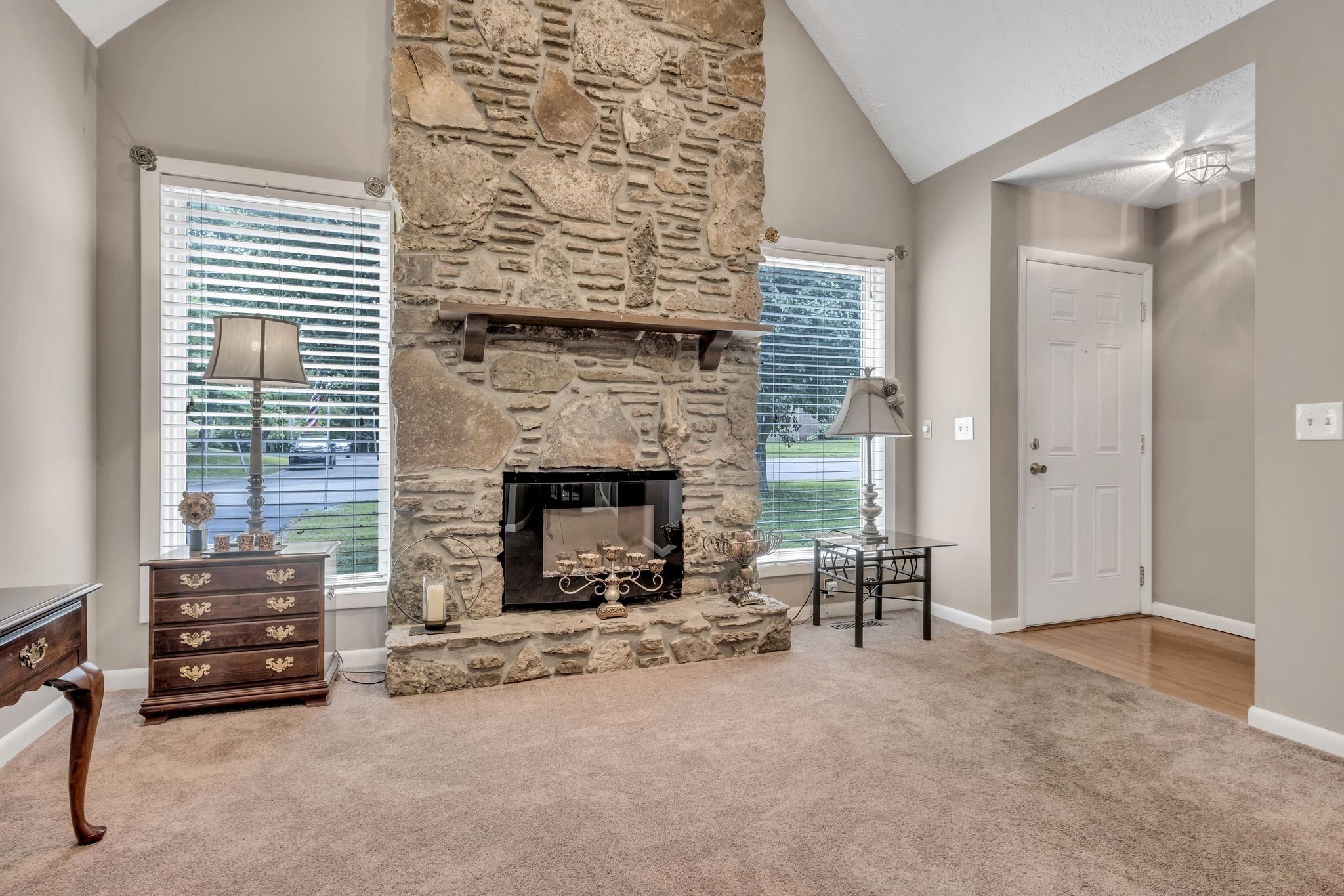 856 Norwalk Dr