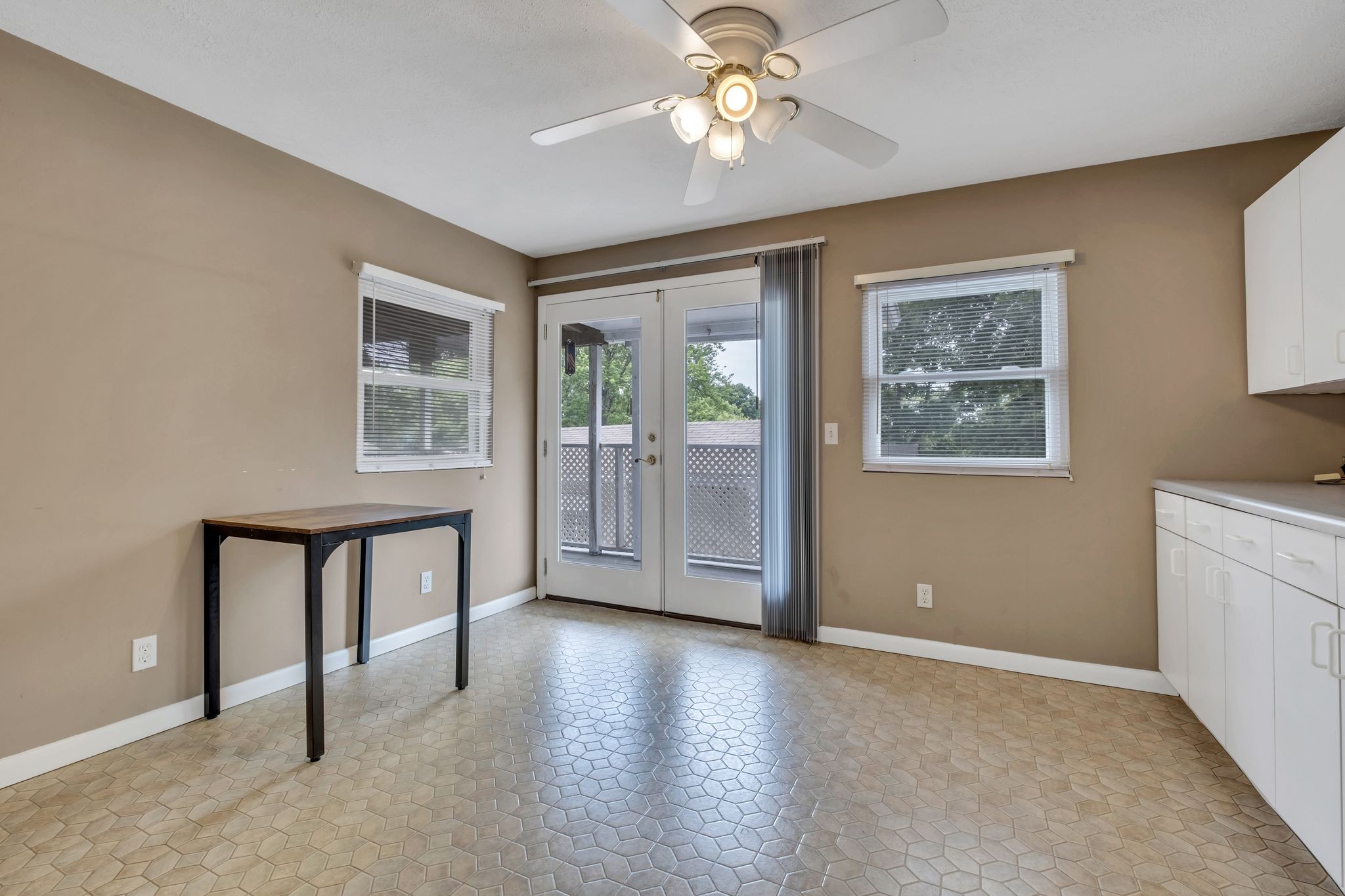 856 Norwalk Dr