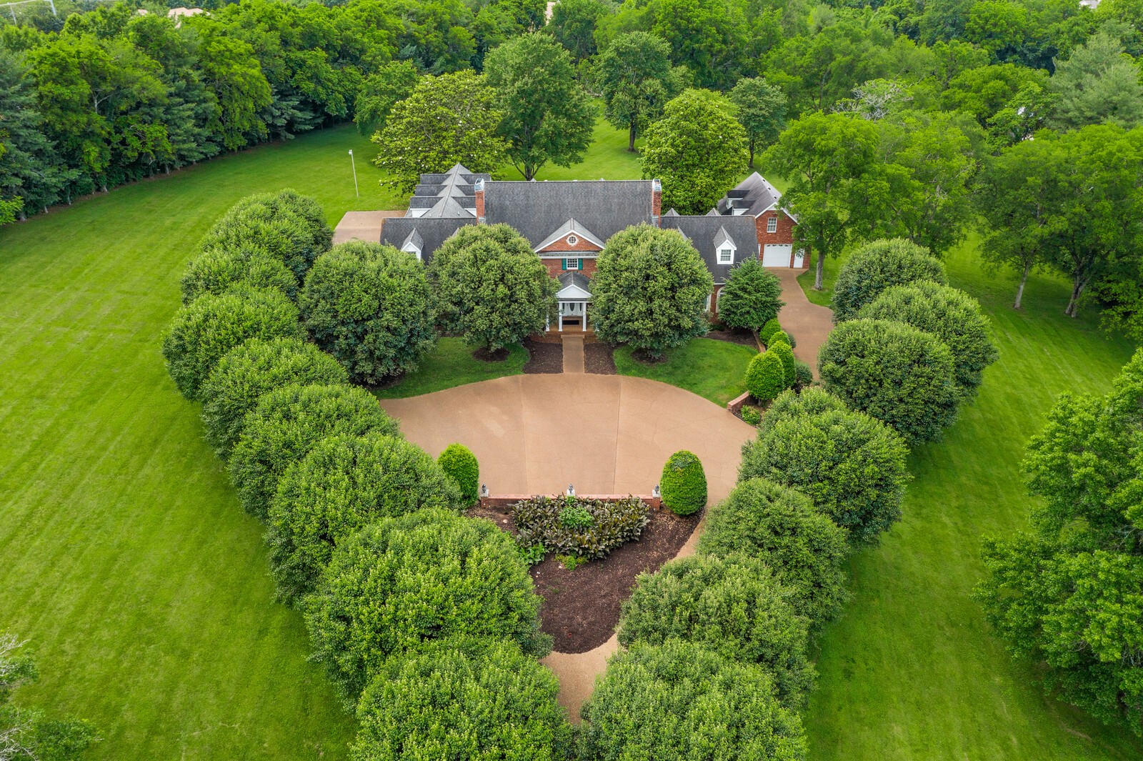 740 Old Dickerson Pike