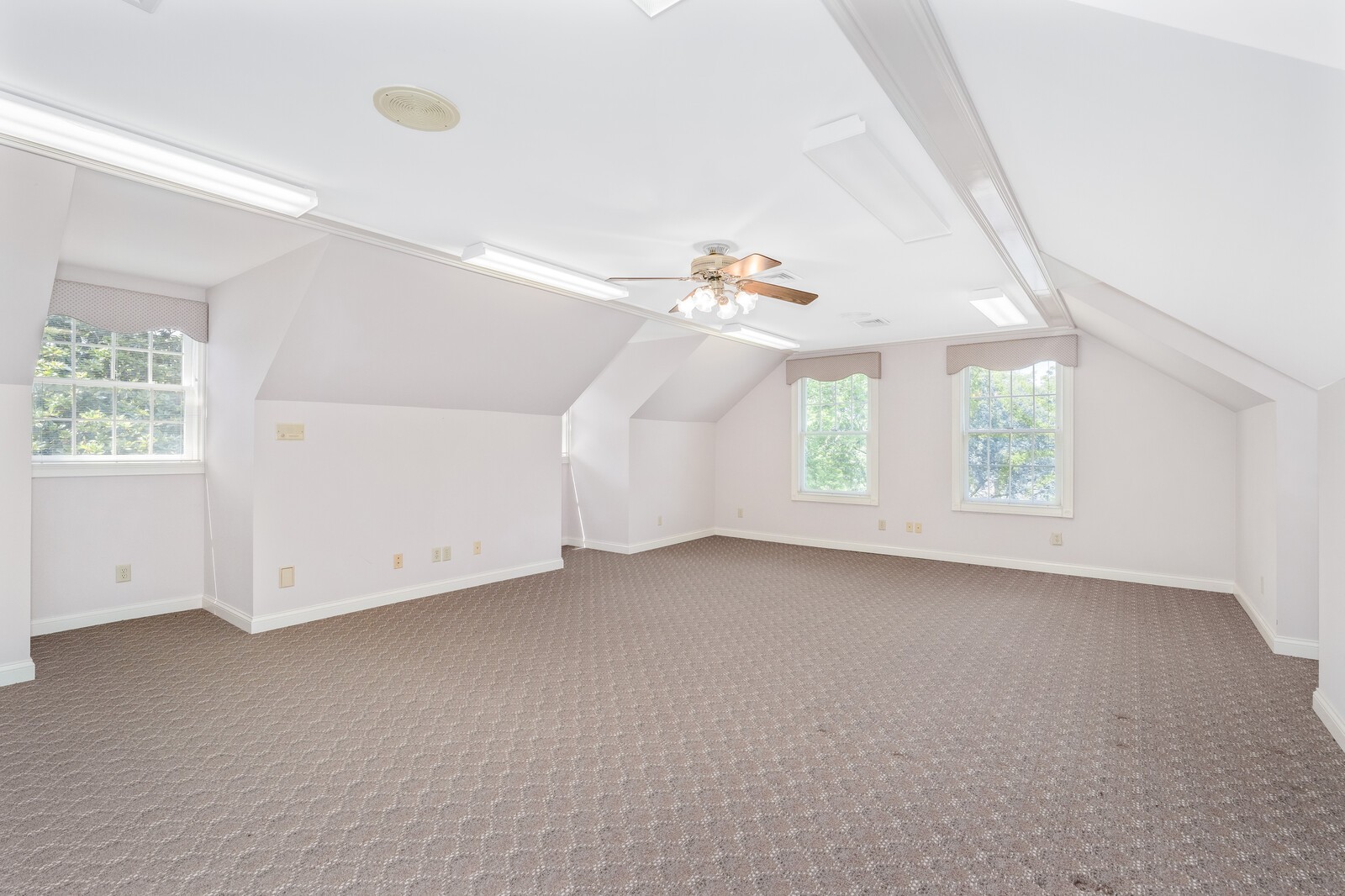 740 Old Dickerson Pike
