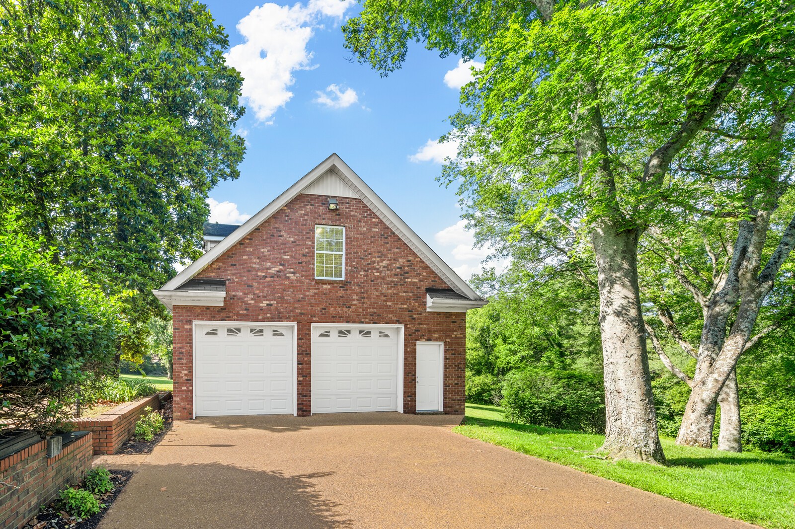 740 Old Dickerson Pike