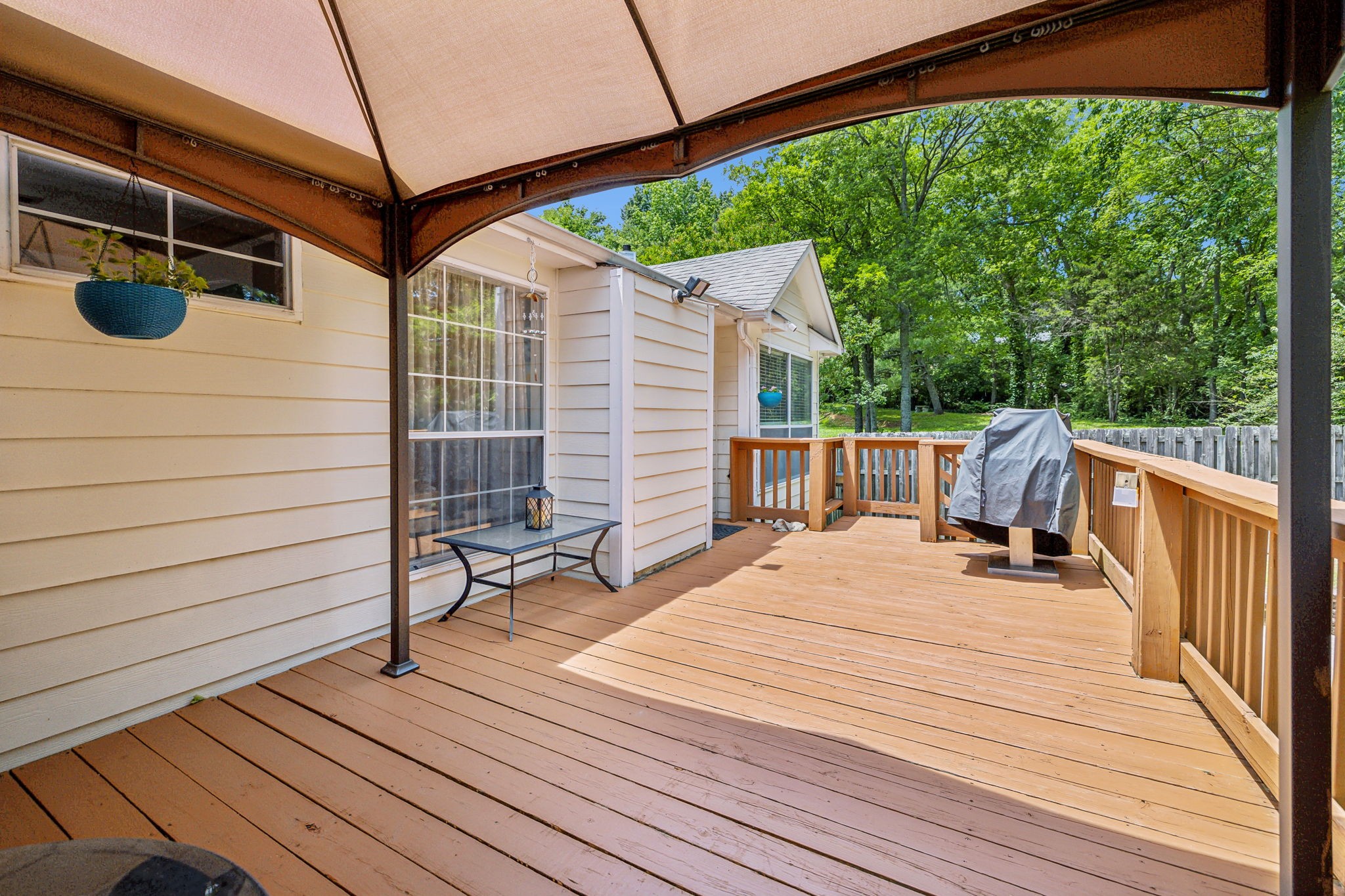 1012 Grasshopper Cir