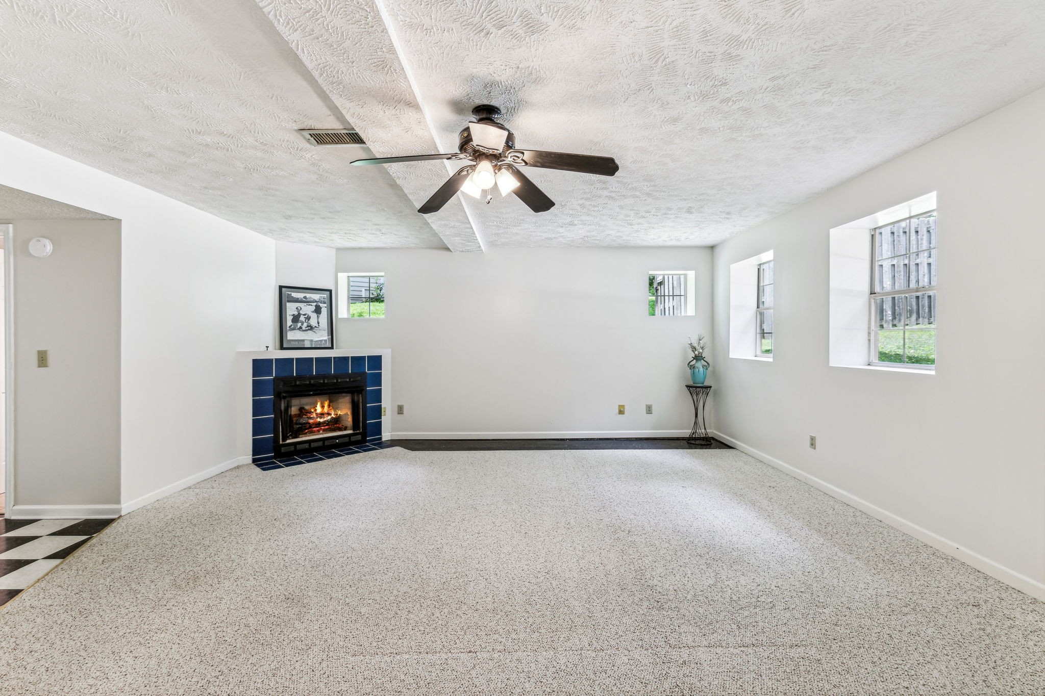 1012 Grasshopper Cir