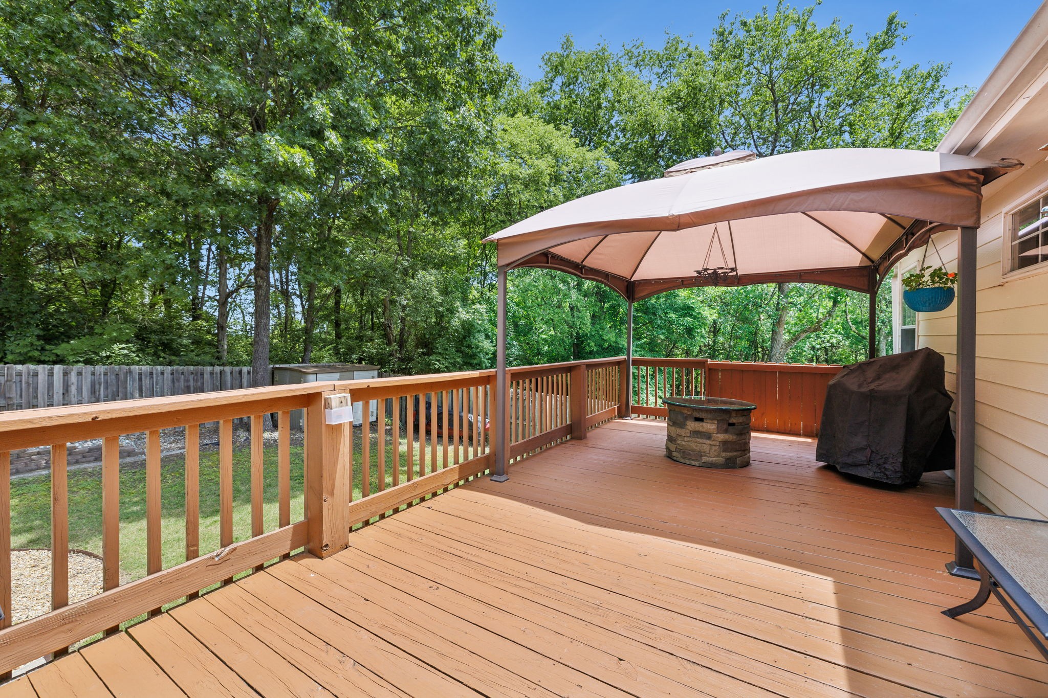 1012 Grasshopper Cir