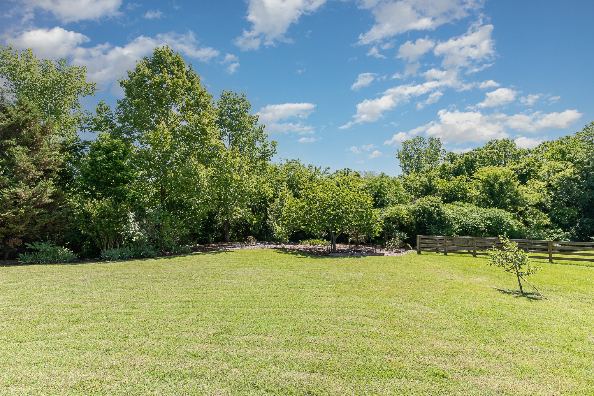 1014 Solomon Ln
