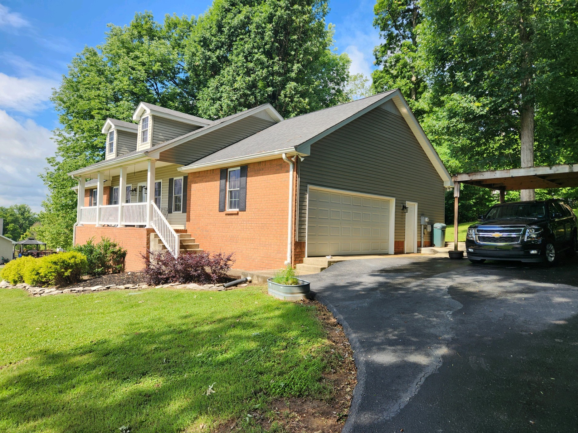 830 Bates Rd