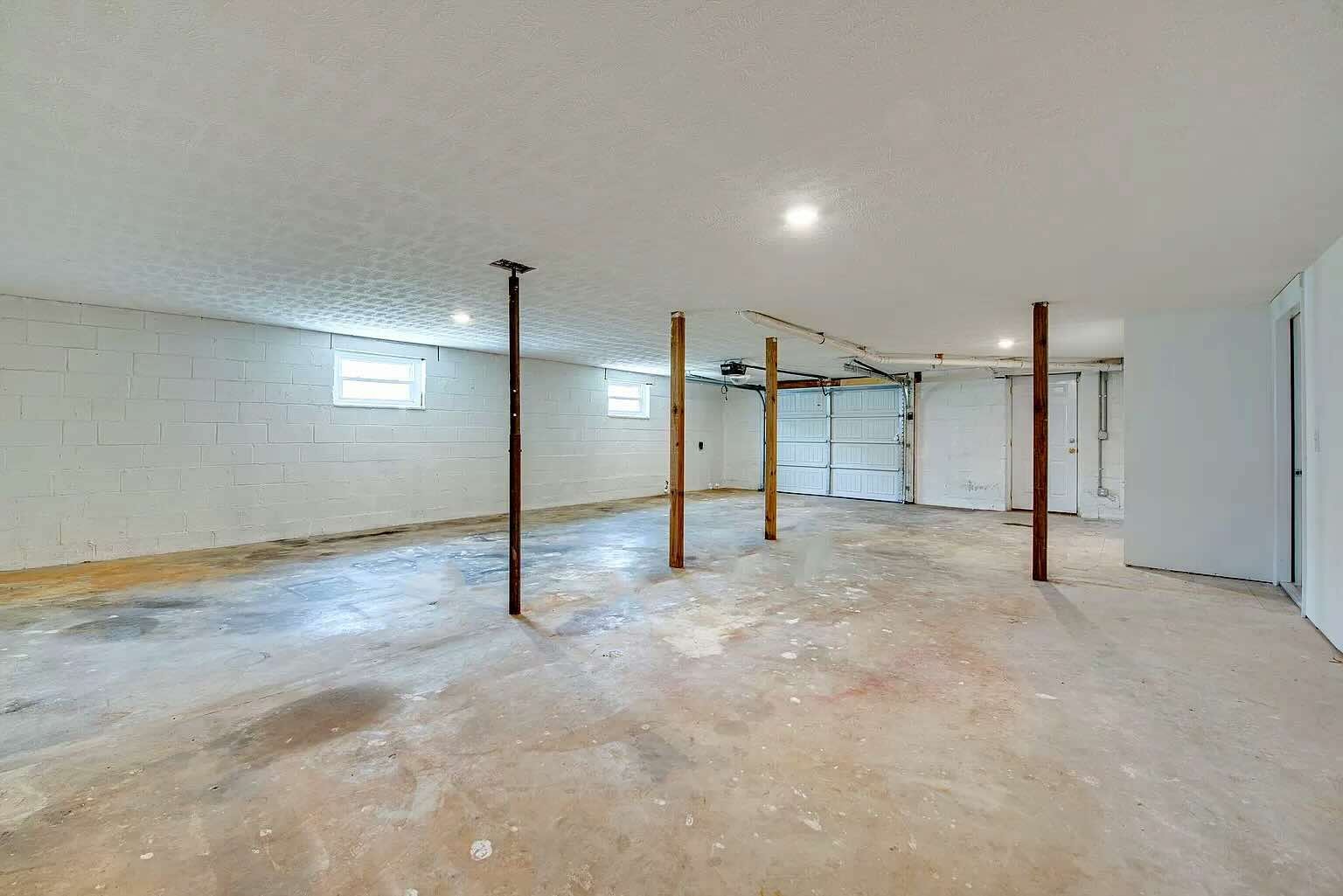 1008 Trevino Pl