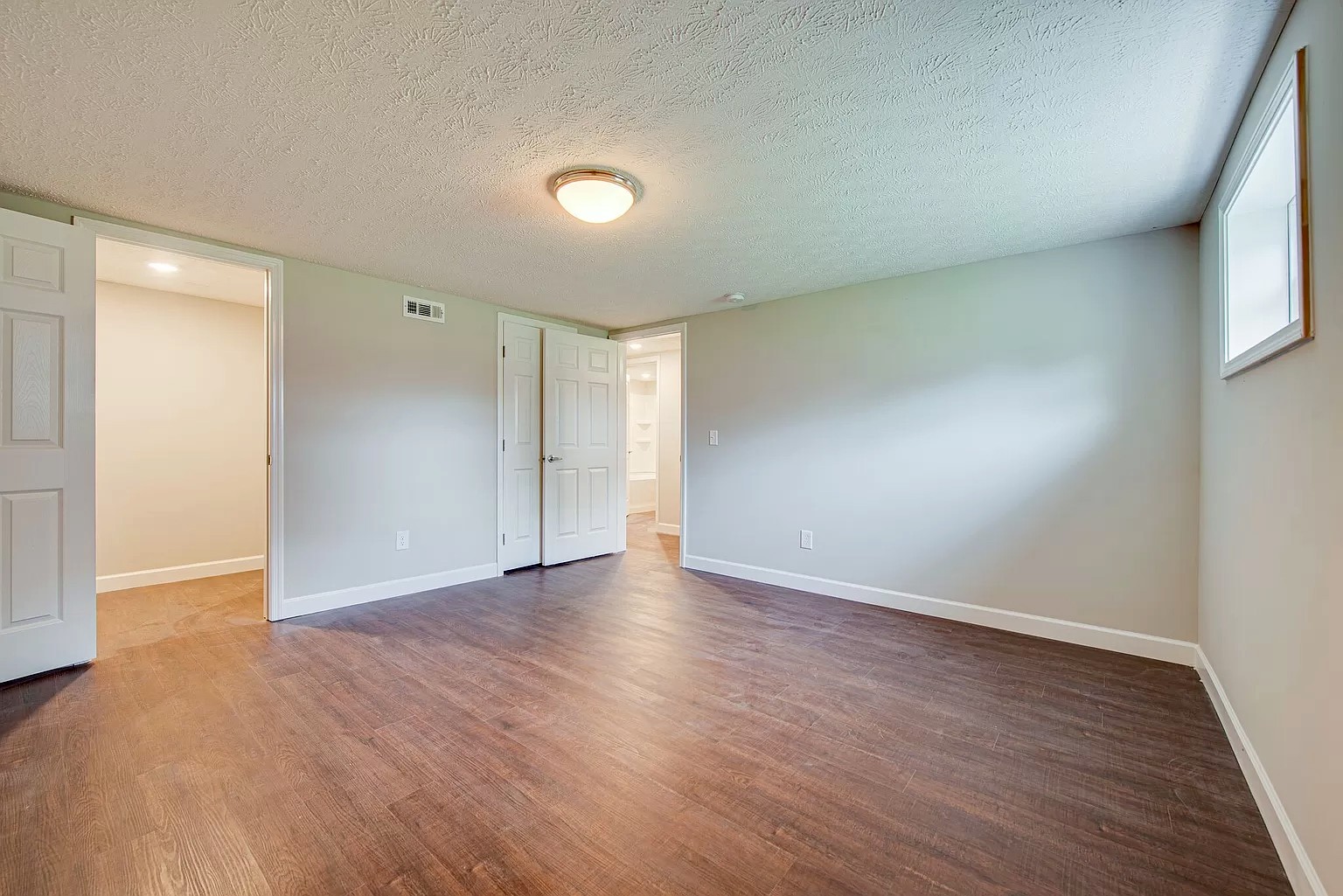 1008 Trevino Pl