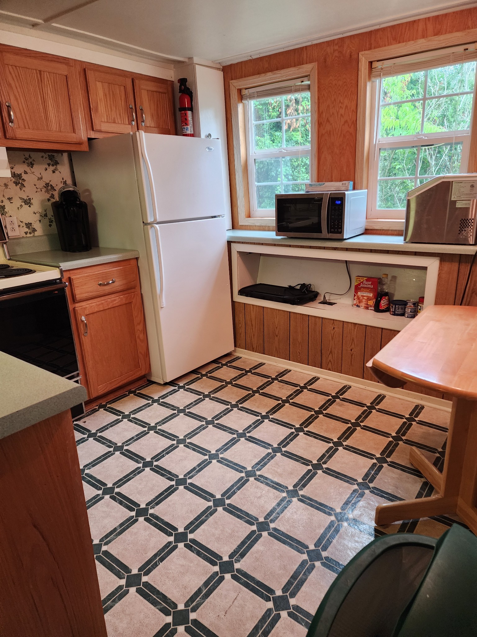 829 Brownfield Rd