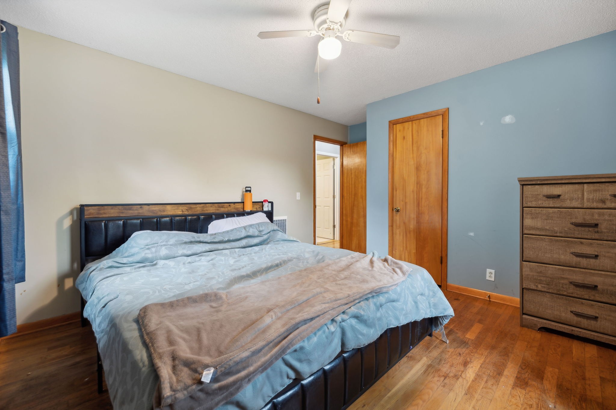 509 Crestwood Dr
