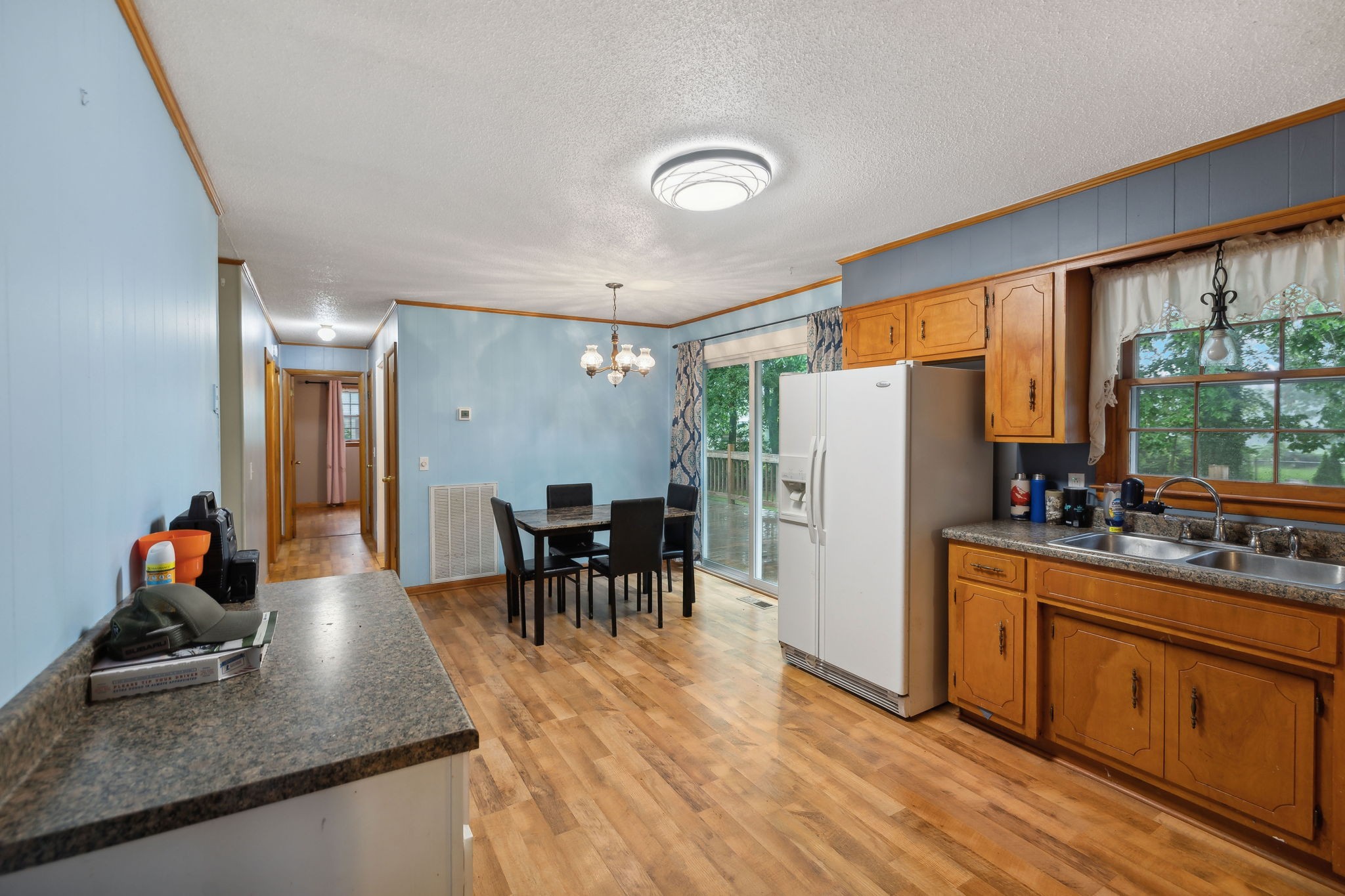 509 Crestwood Dr