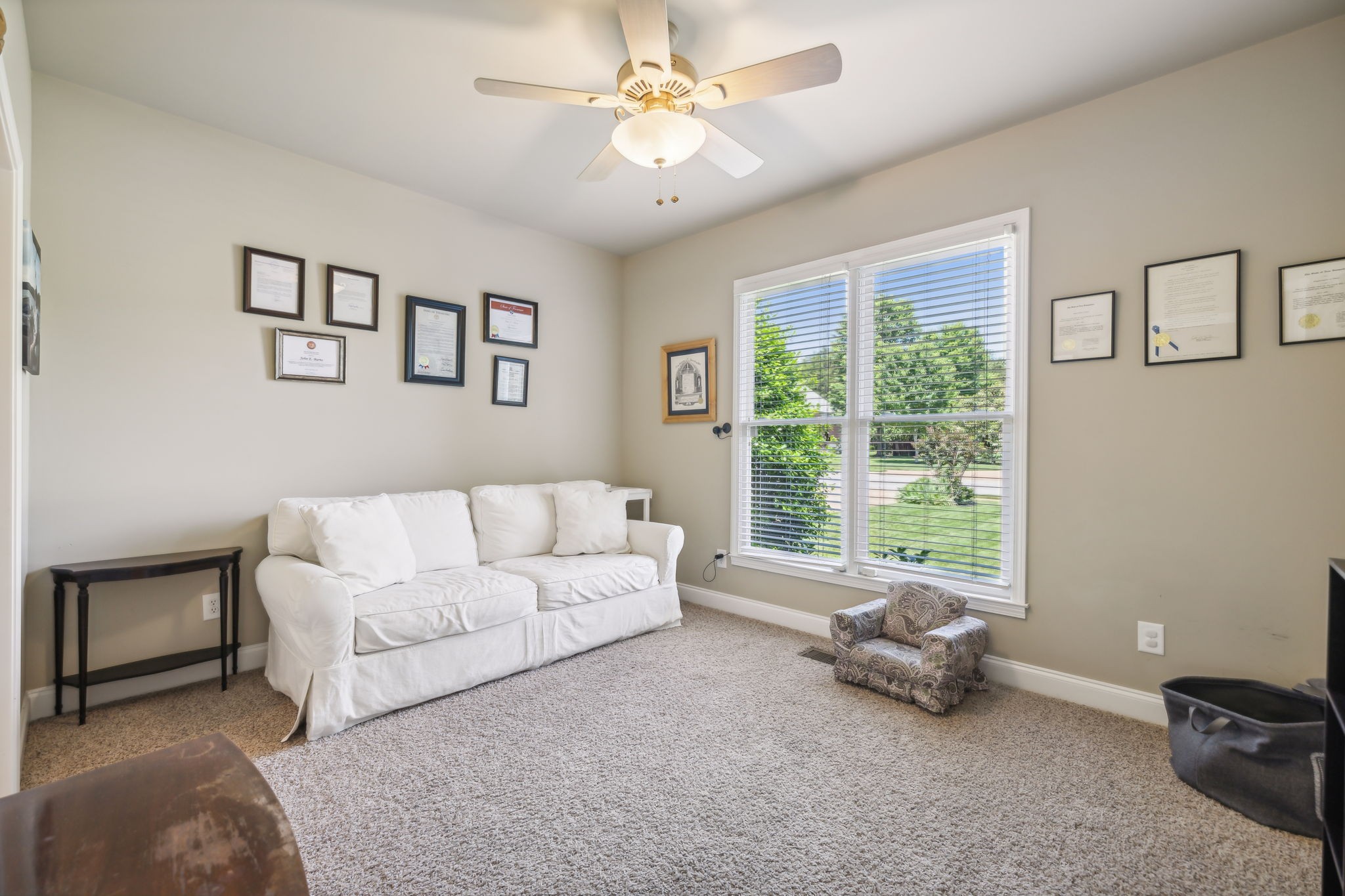 3821 Leona Pass
