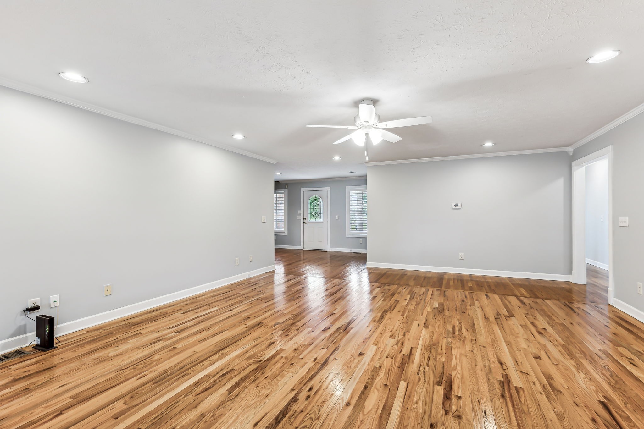 405 Thoroughbred Ln