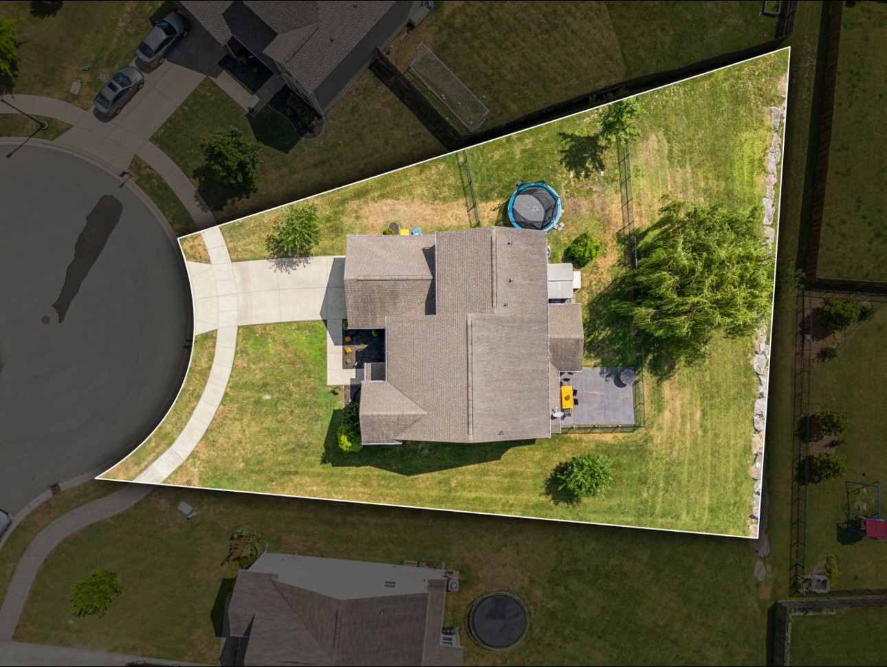 55 Drakes Dr