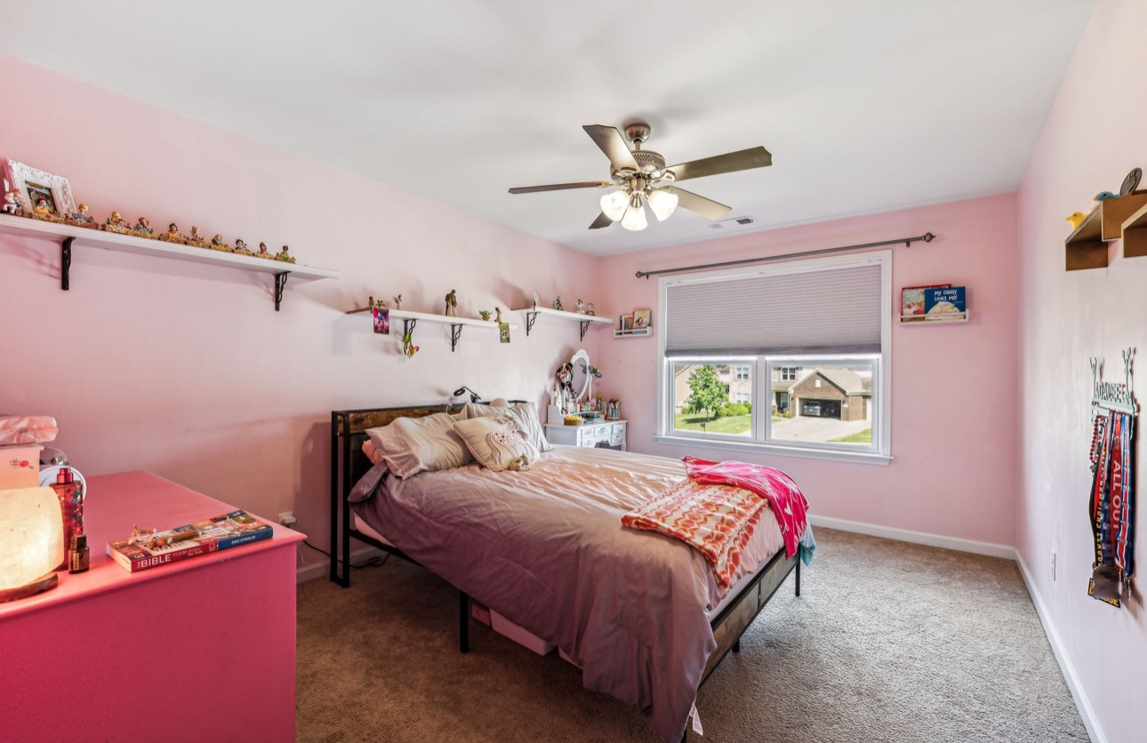 55 Drakes Dr