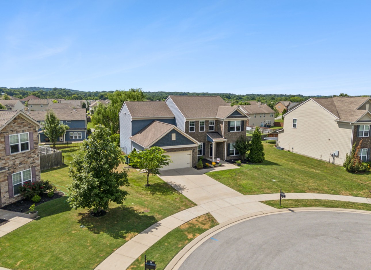 55 Drakes Dr