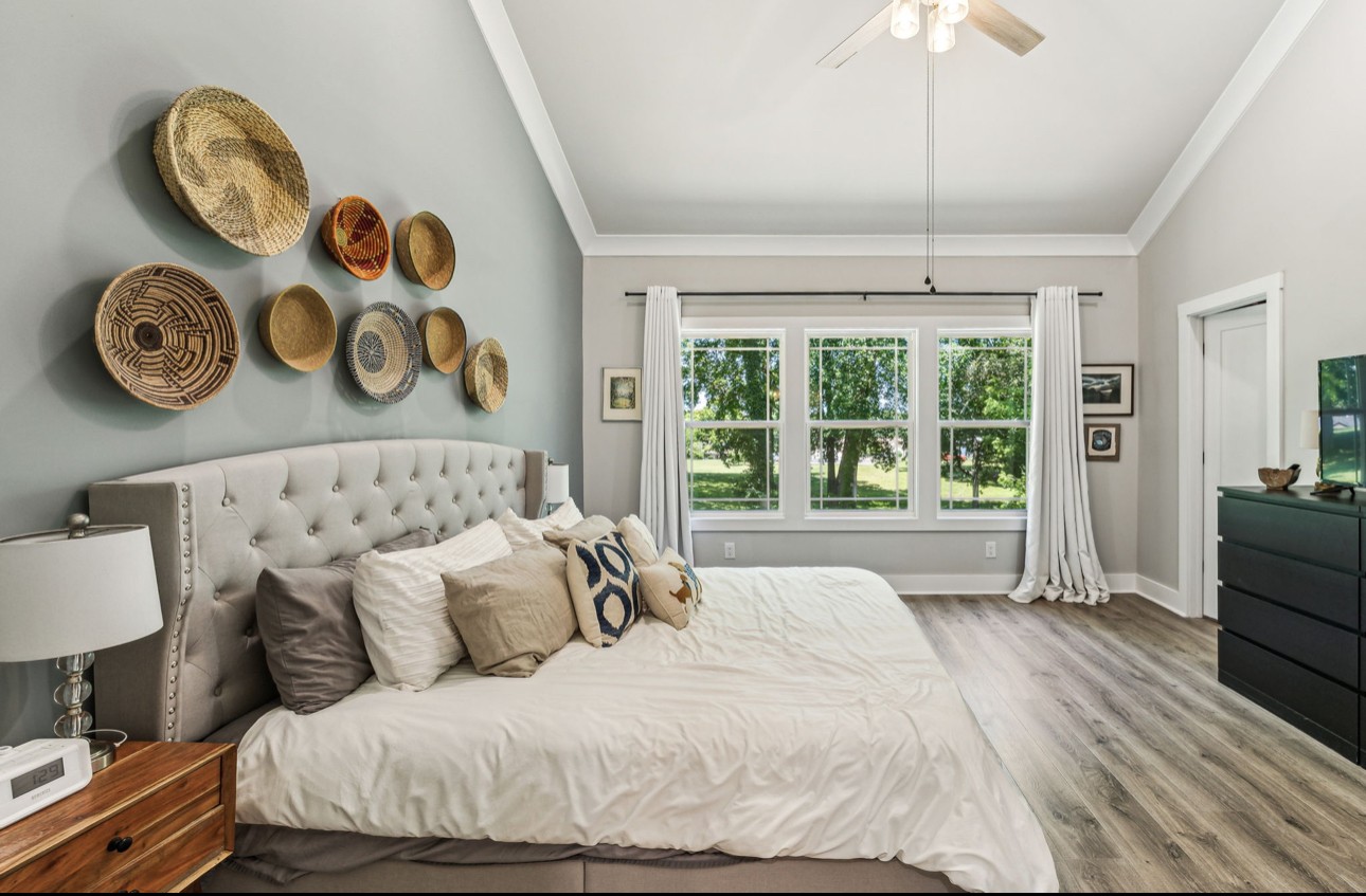 199 Lakeview Trl