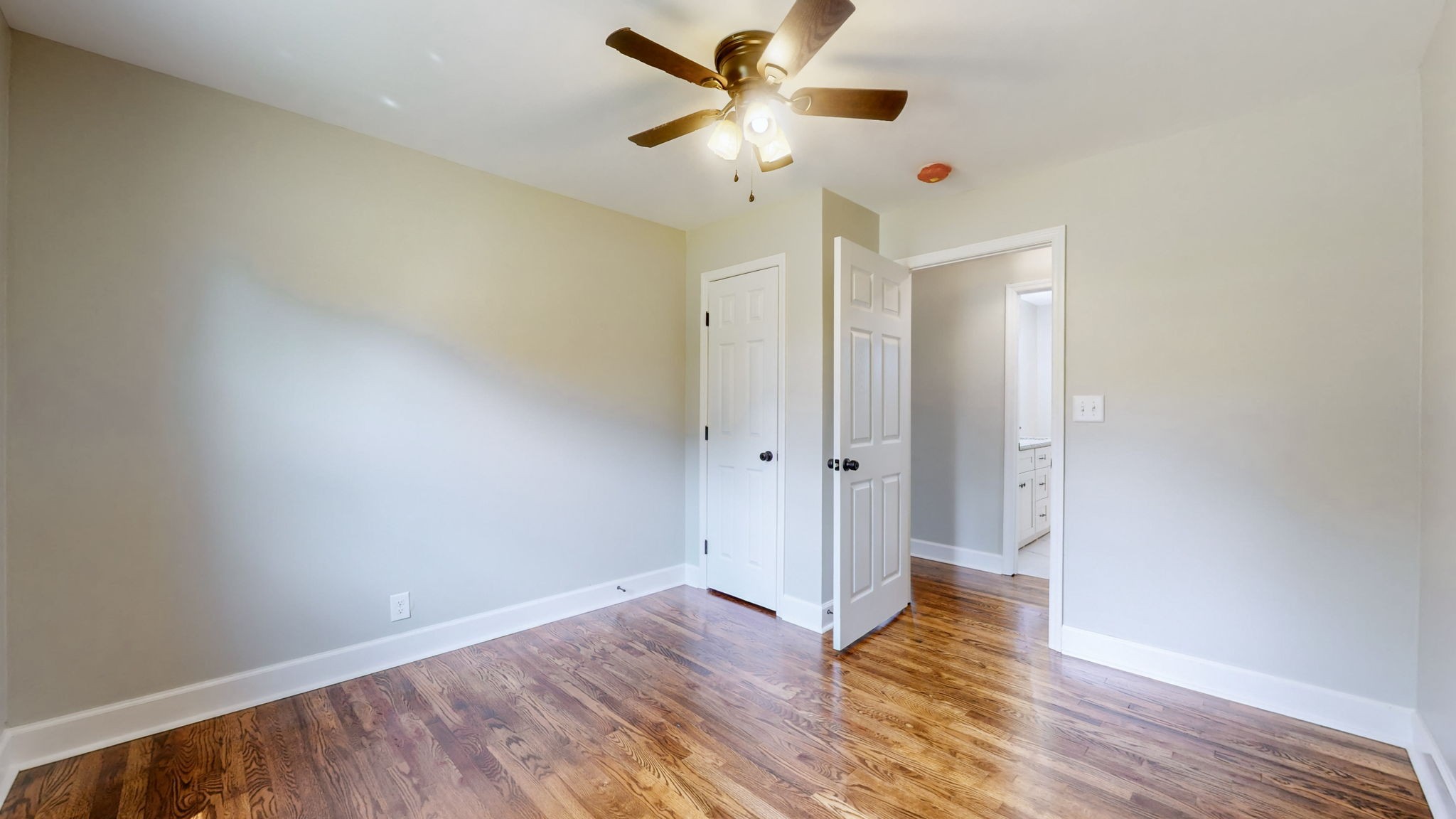 300 Williamsburg Rd