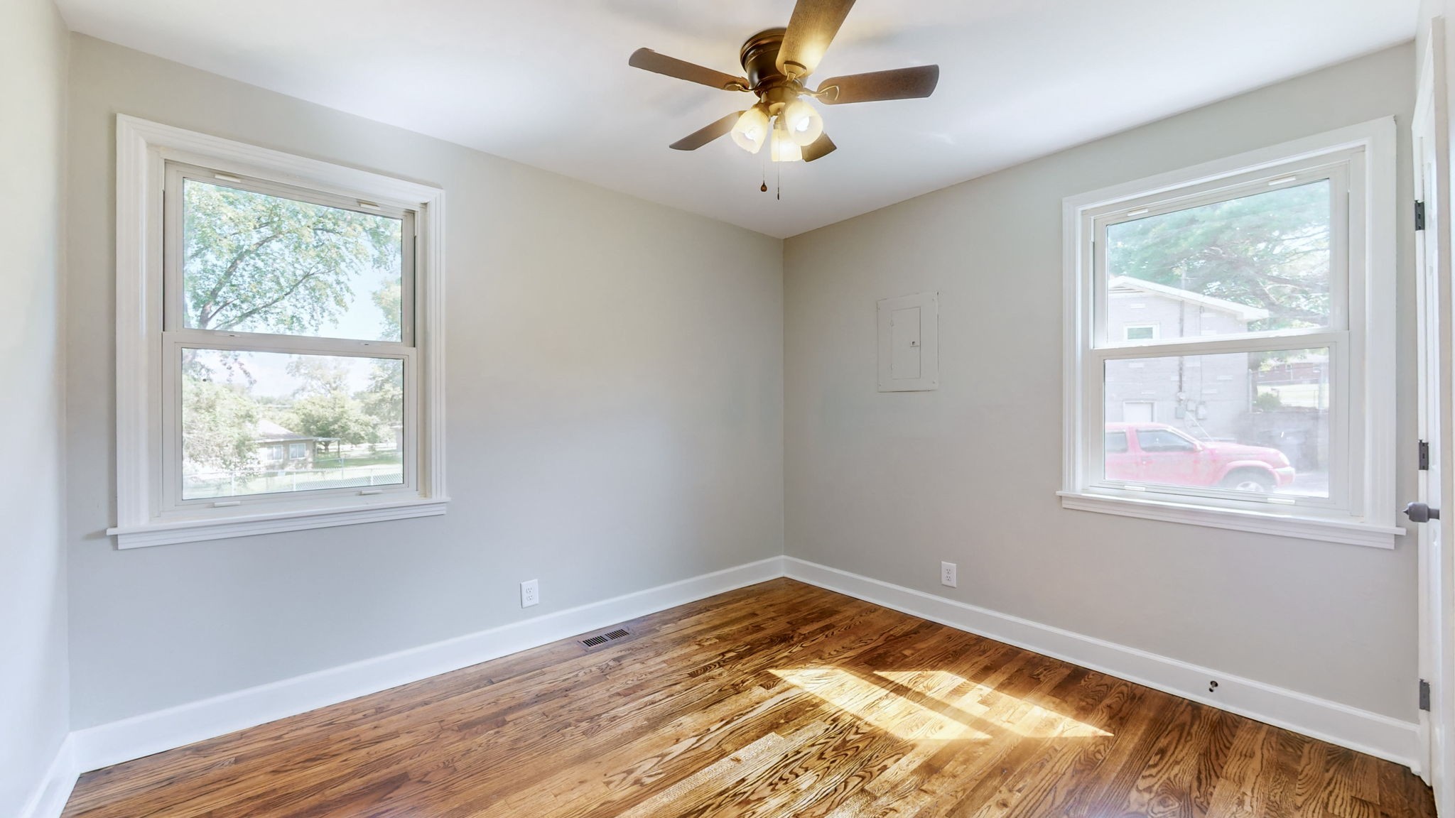 300 Williamsburg Rd