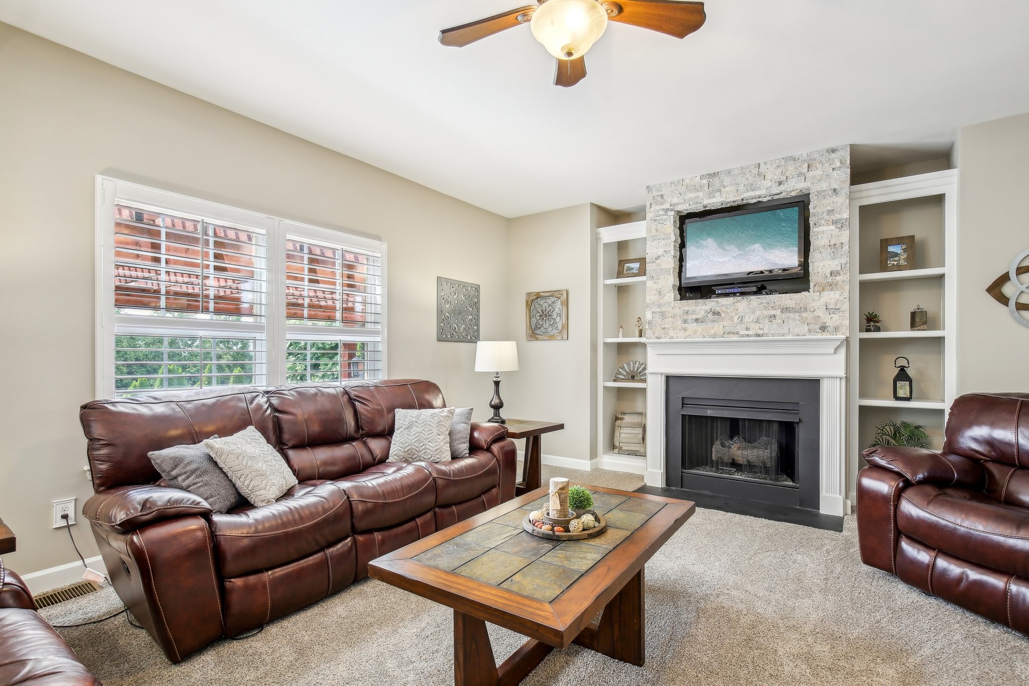 317 Sword Ln