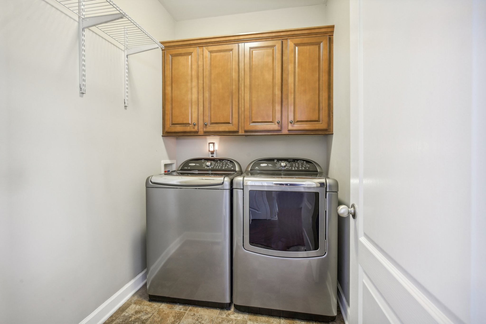 317 Sword Ln