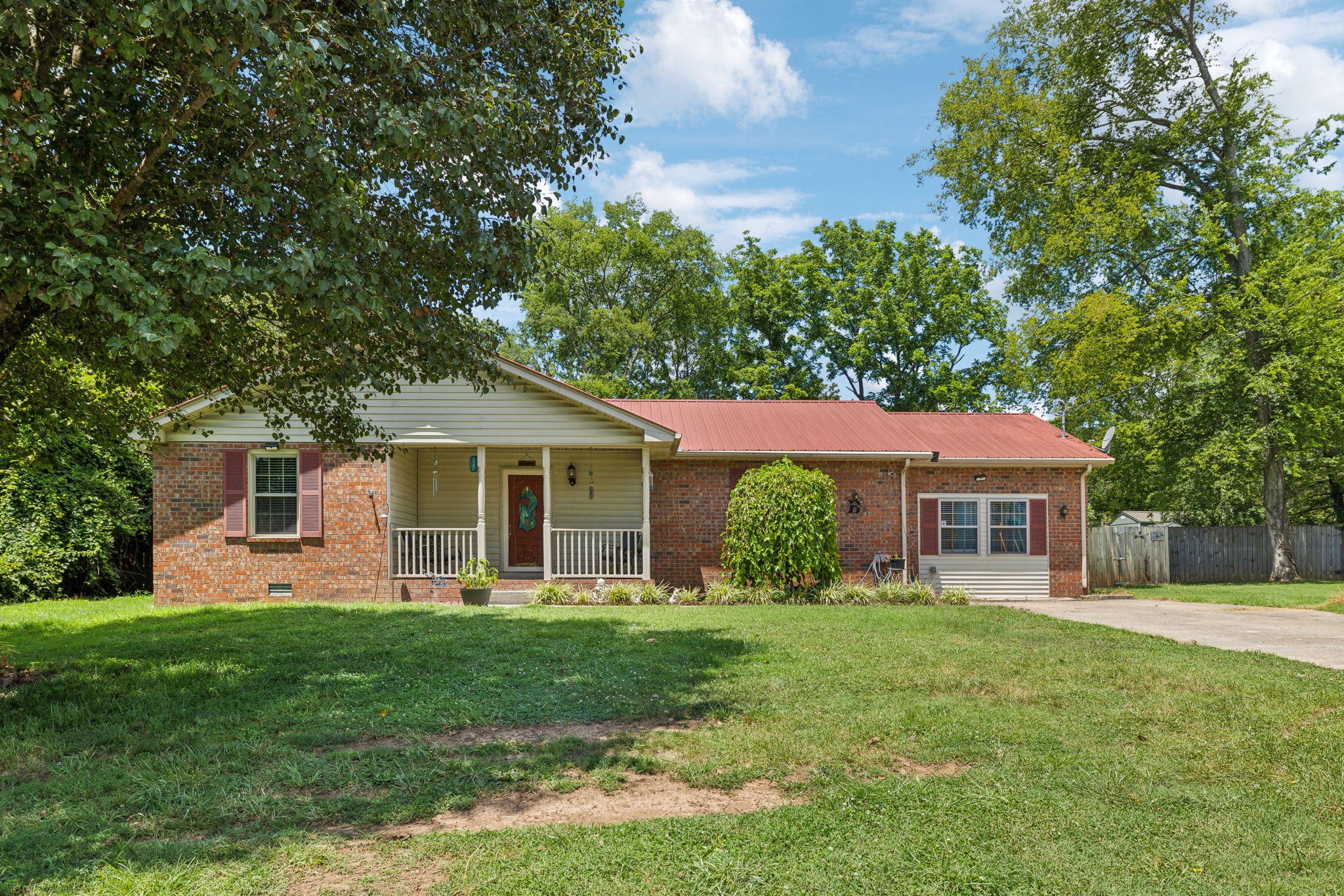 121 Matt Ct