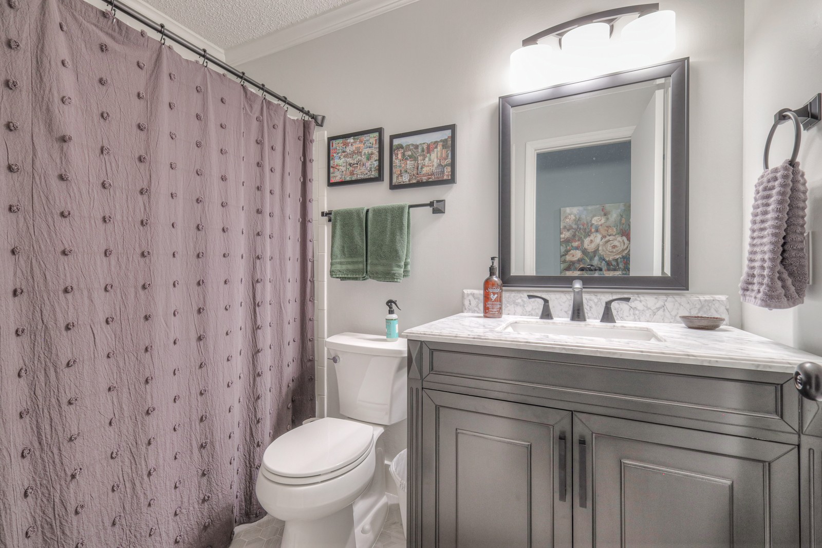 236 Lake Chateau Dr
