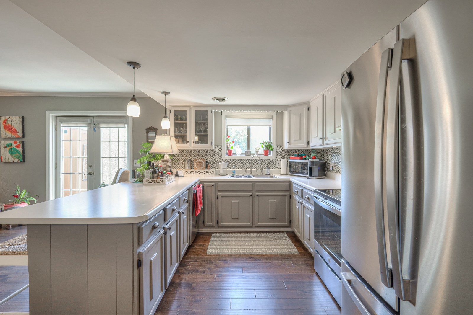 236 Lake Chateau Dr