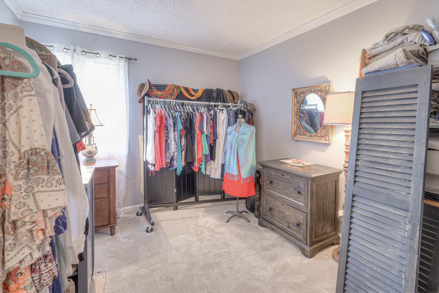 236 Lake Chateau Dr