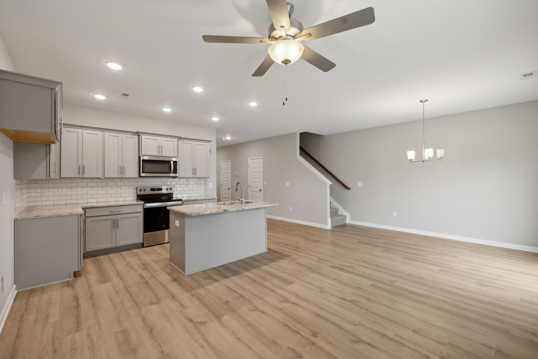 313 Carver Connection