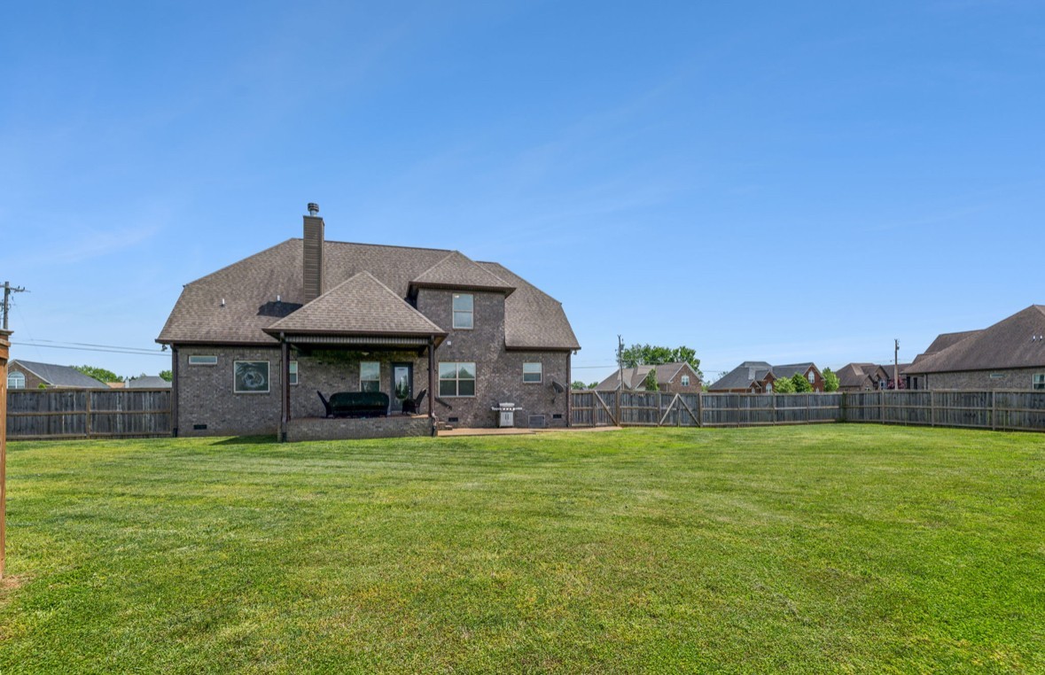 112 Stonefield Dr