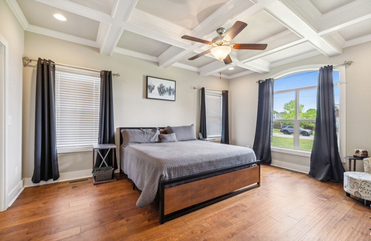 112 Stonefield Dr