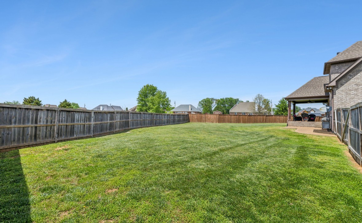 112 Stonefield Dr