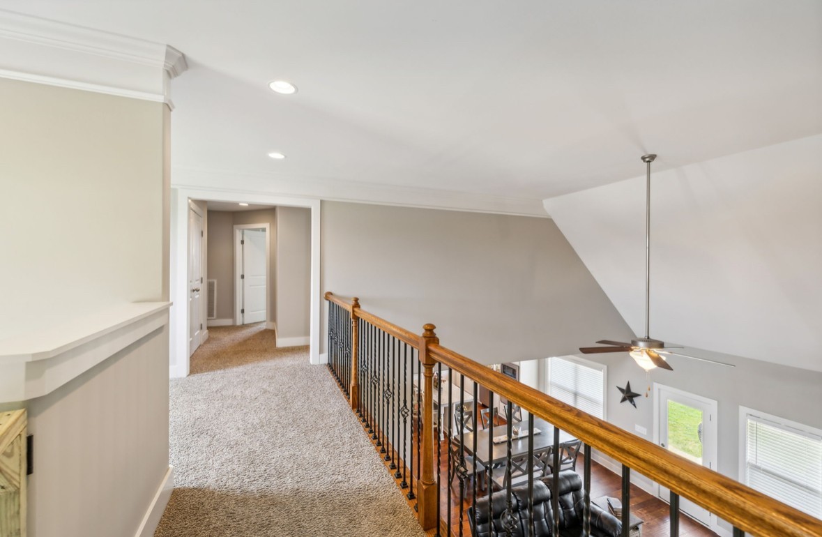 112 Stonefield Dr